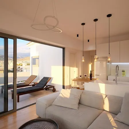 Amazing At Glyfada With Sea View & Jacuzzi Apartment *